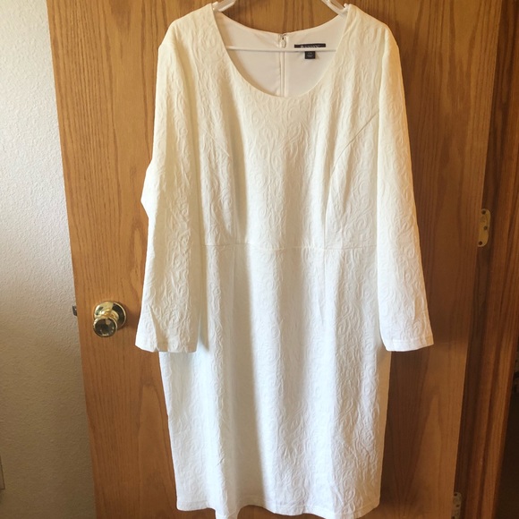 Plus Size Ivory Evening Dress - Picture 1 of 5